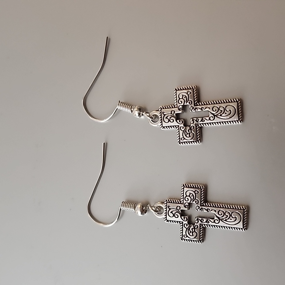DECORATIVE Cross earrings Zinc Posts